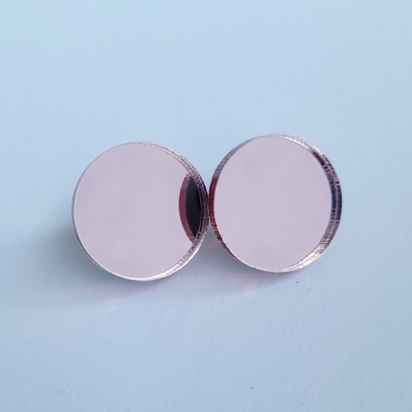 Ruusukultainen, peiliakryylinen nappikorvakoru